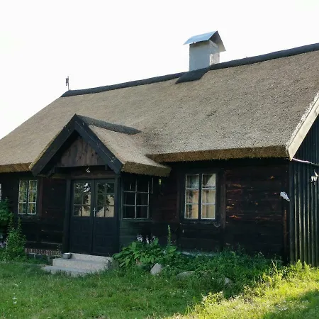 Dom Letniskowy Pod Strzecha Holiday home Markocin